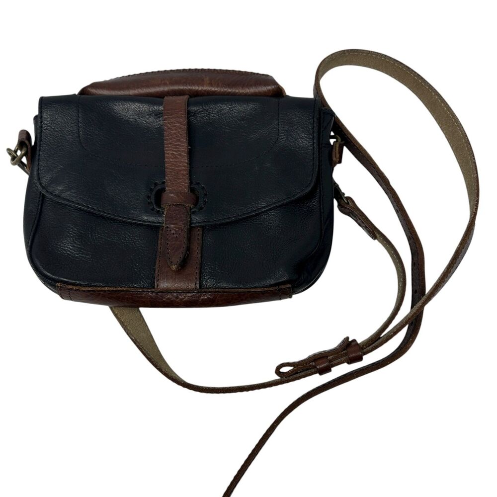 WILL Leather Goods Oregon Black and Brown Leather Crossbody Bag - Small - Flaw‎